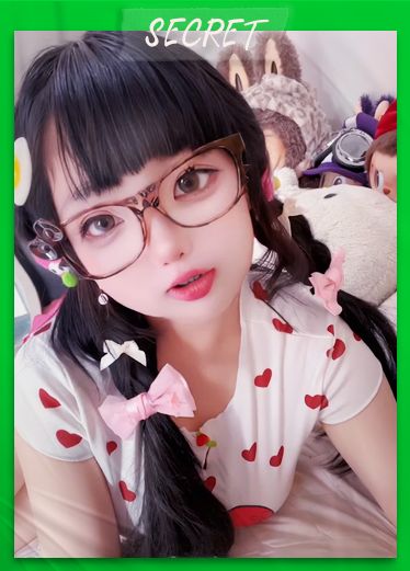 超顶萝莉coser骑乘后入！这嫩鲍太爽了 EIF